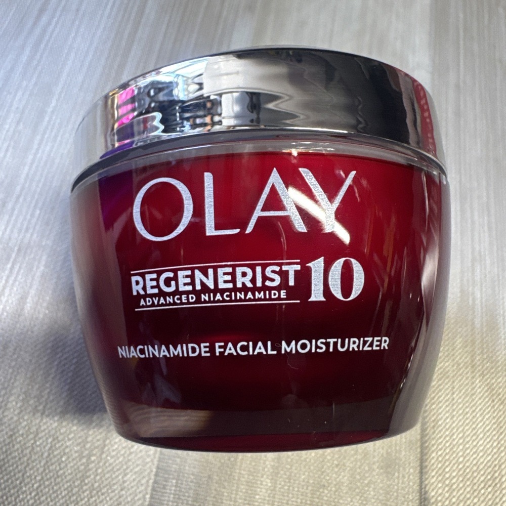 Olay Regenerist 10 Advanced Niacinamide Facial Moisturizer, 1.7 Ounce (2 Pack)